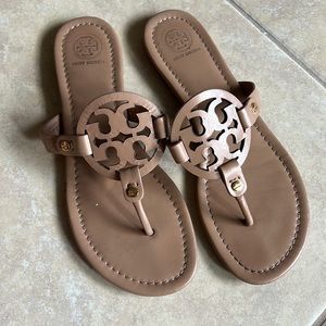 Authentic Tory Burch Sandals Size 8